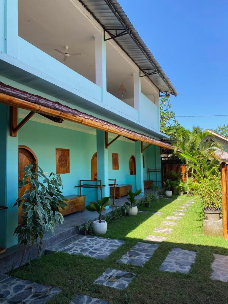 Secret Spot Surf And Stay Kuta  Buitenkant foto